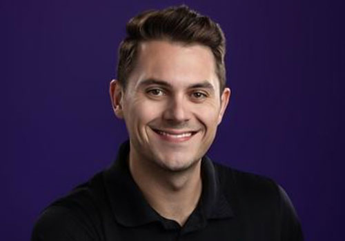 Design Awards Featured Winner - From Outsider to Industry Voice: Reins’ Market Breakthrough